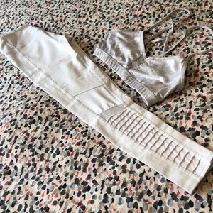 ALO yoga white and gray legging/bra set